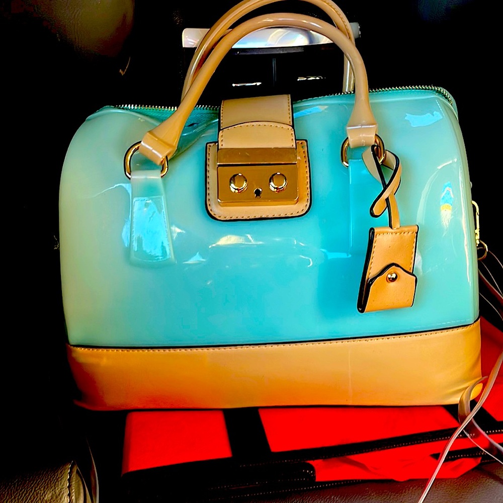 silicone purse